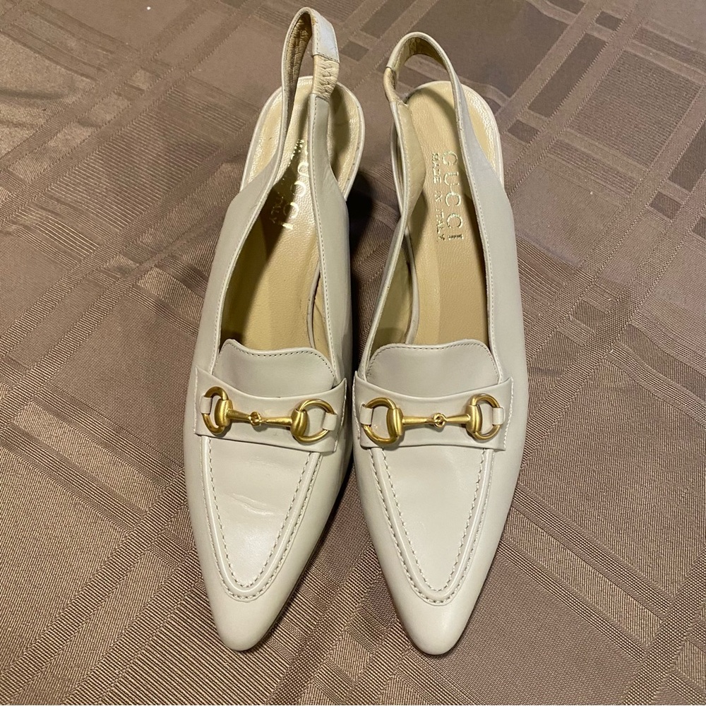Vintage Gucci slingback heels